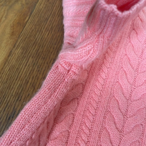 Vintage St. John 100% Cashmere Cable Knit Sweater Pink size P - Picture 8 of 9